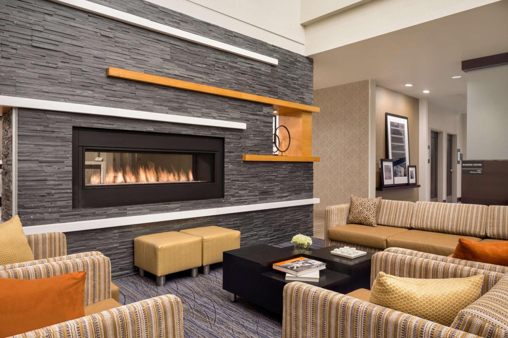 Hampton & Chicago O'hare Hotel Rosemont