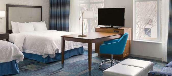 Hampton & Chicago O'hare Hotel 3*